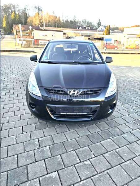 Posuda kočionog ulja za Hyundai i20 od 2008. do 2015. god.
