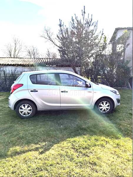 Kaiš, remenica i španer za Hyundai i20 od 2008. do 2015. god.