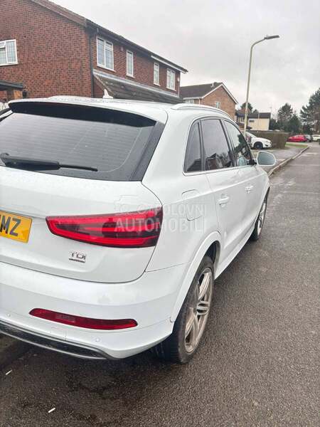 LEVI RETROVIZOR za Audi Q3 od 2011. do 2015. god.