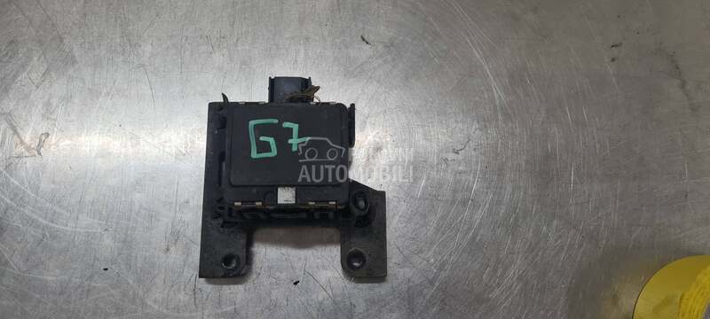Radar senzor za Volkswagen Golf 7