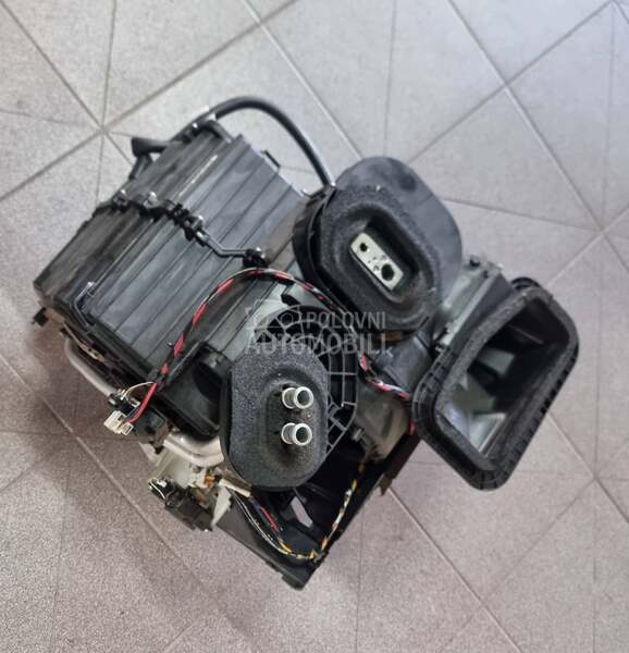 Kućište ventilacije za Nissan Qashqai, Qashqai + 2 od 2006. do 2013. god.