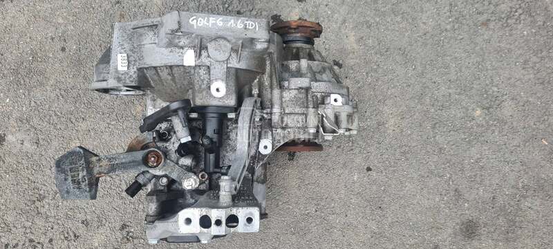 menjac 1.6 tdi za Volkswagen Golf 6
