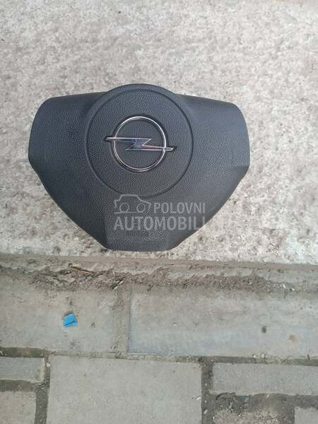 airbeg volana za Opel Astra H