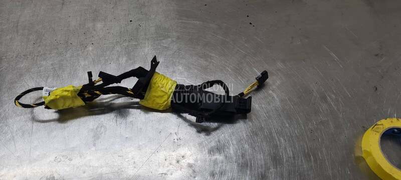 Instalacija vrata za Volkswagen Golf 7
