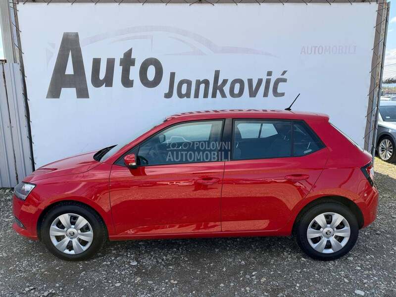 Skoda Fabia 2020 photo 2