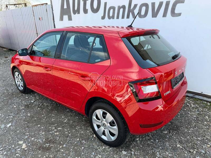 Skoda Fabia 2020 photo 3