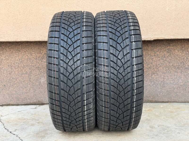 Goodyear 235/50 R20 Zimska