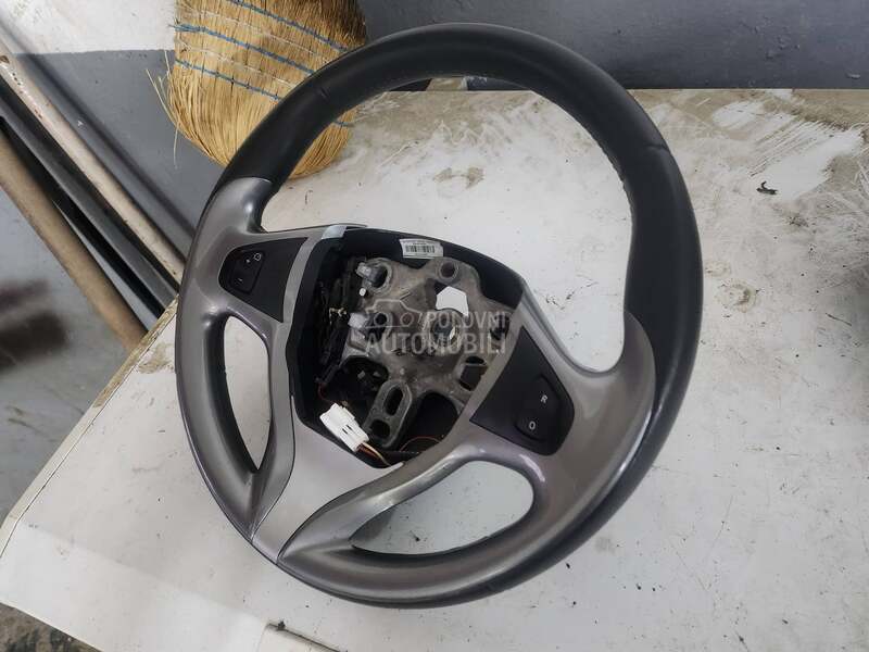 volan za Renault Clio od 2013. do 2020. god.