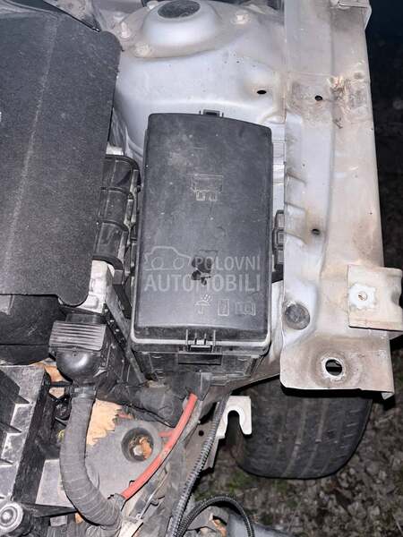 Kutija sa osiguračima za Volkswagen Golf 7, Golf 7 Alltrack