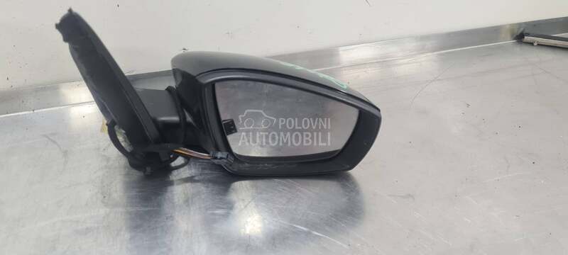 Retrevizor za Volkswagen Polo