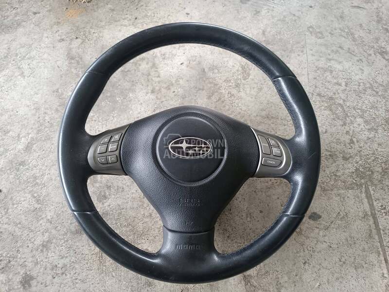 Momo volan za Subaru Outback od 2004. do 2009. god.