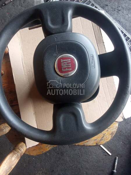 Volan. Panda za Fiat Panda od 2013. do 2020. god.