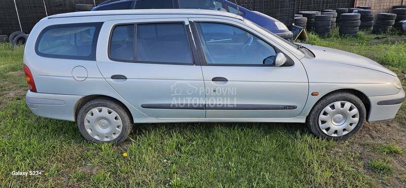 SOFERSAJBNA PROZOR STAKLO za Renault Megane za 2001. god.