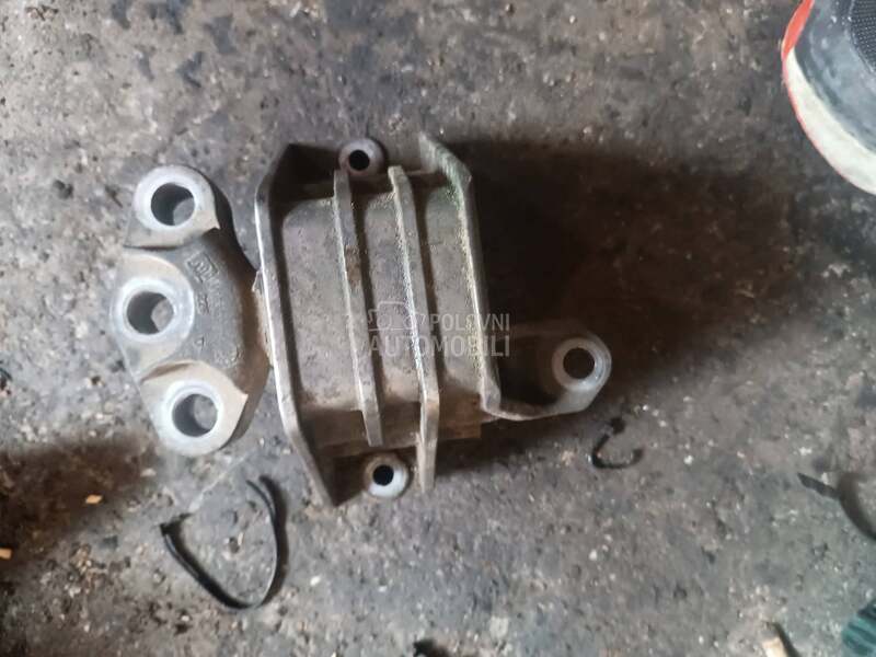 nosac motora za Opel Vectra C