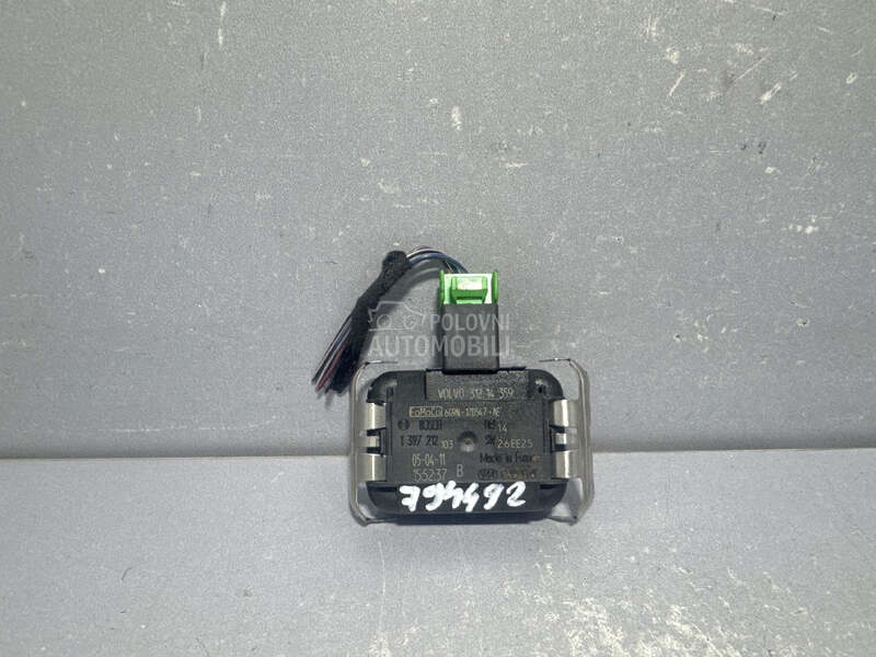 SENZOR ZA KISU za Volvo V70