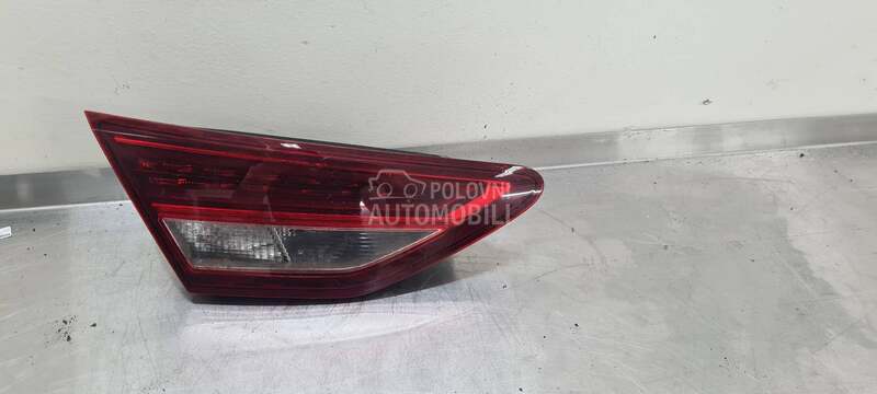Stop svetlo za Seat Leon
