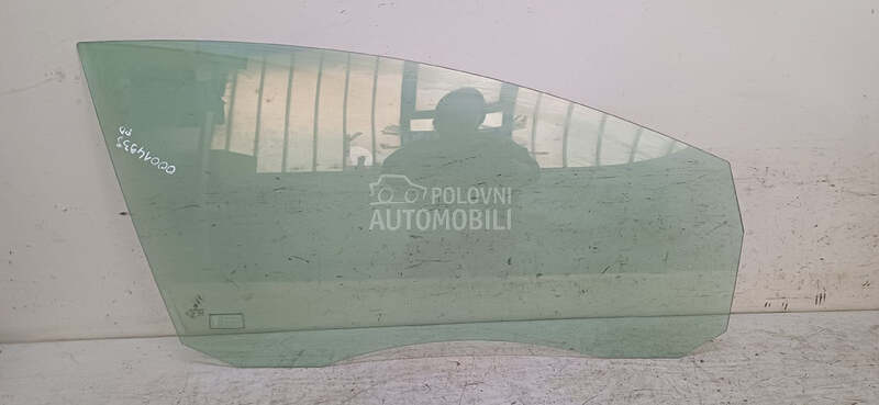 STAKLO za Volkswagen Golf Plus