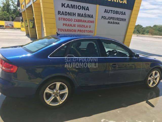 Audi A4 2012. god. -  kompletan auto u delovima