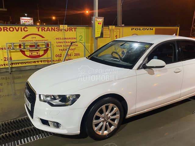 Audi A6 2013. god. -  kompletan auto u delovima