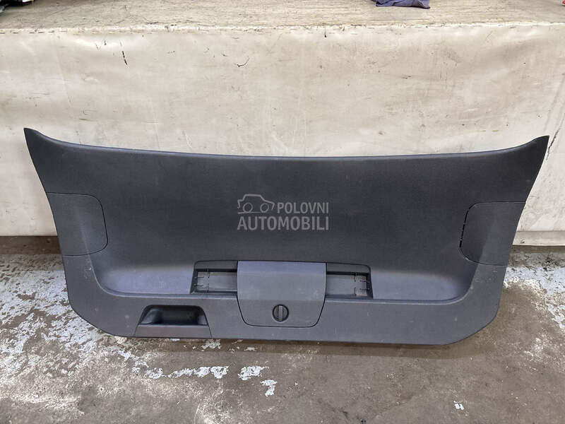 PLASTIKA za Volkswagen Passat B8