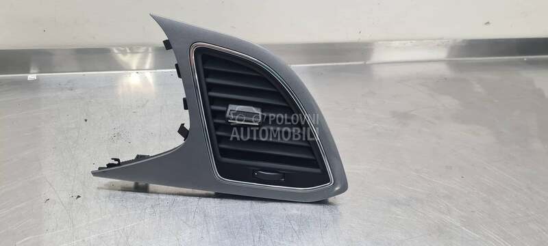 Otvor za ventilaciju za Seat Leon