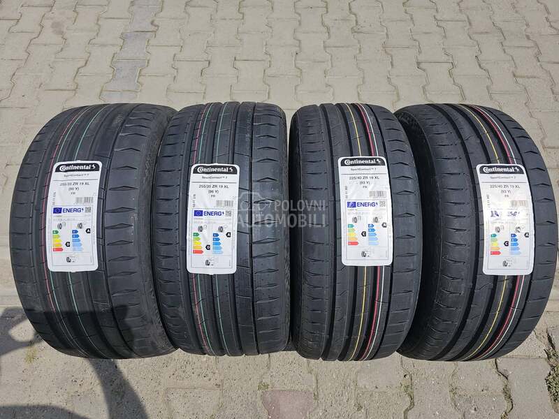 Continental 225/40 R19 Letnja