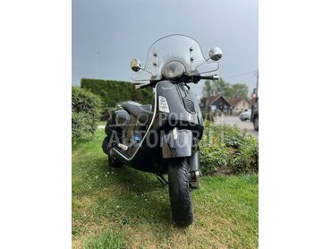 Vespa gts, 2.600 €, 2013. , 300 cm3, 25.000 km, 13kW (18 KS), Scooter, Sopot