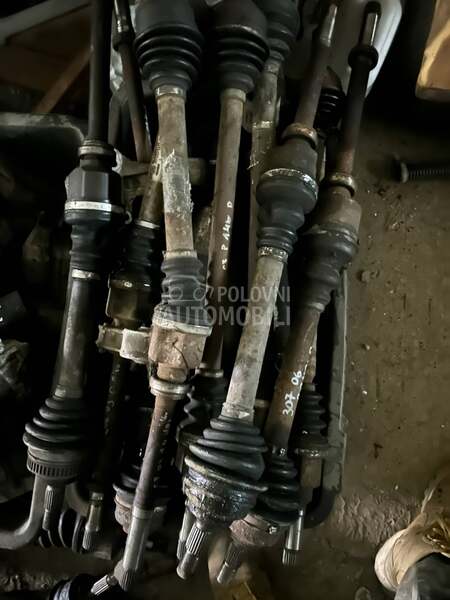 Poluosovine za Citroen Xsara Picasso od 2004. do 2010. god.