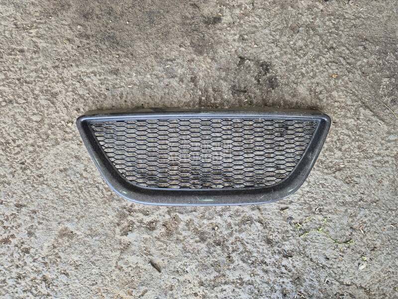 Maska bez znaka za Seat Ibiza od 2009. do 2013. god.