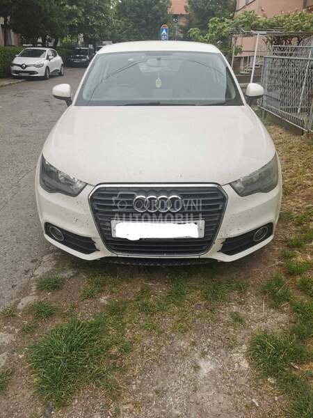 KUPE LEVA STOP LAMPA za Audi A1 od 2010. do 2014. god.