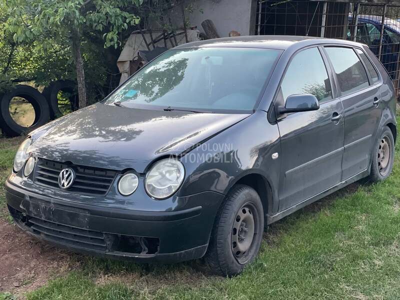 Branik za Volkswagen Polo od 2001. do 2004. god.