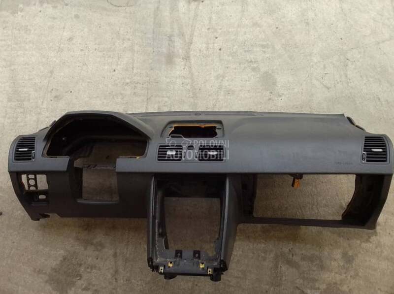 INSTRUMENT TABLA AIRBAG za Volvo XC90 za 2005. god.