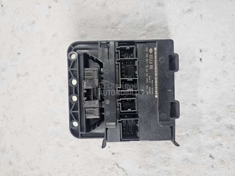 Komfort modul centralne brave za Volkswagen Golf 5