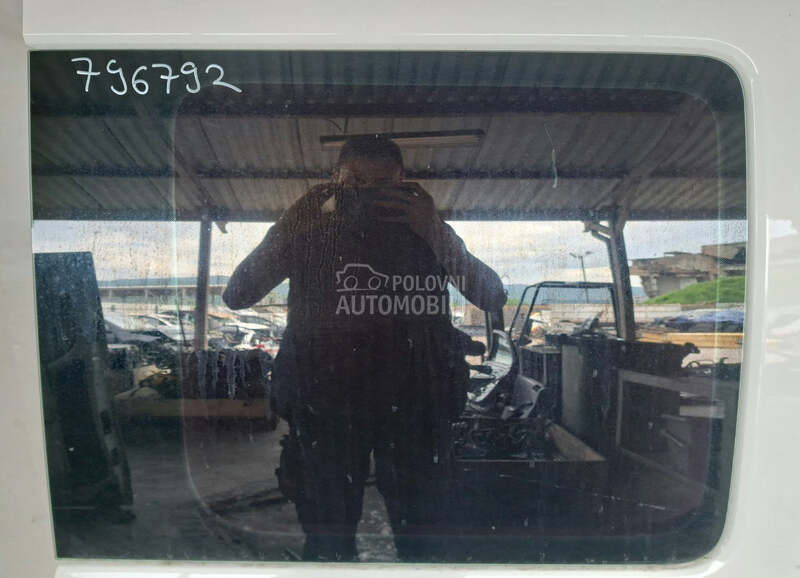 STAKLO za Volkswagen Caddy