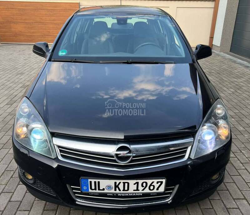 Opel Astra H DTR 2010. god. -  kompletan auto u delovima