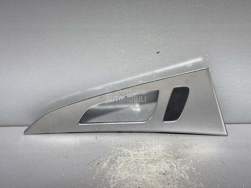PLASTIKA za Audi A6 - 4G0867419