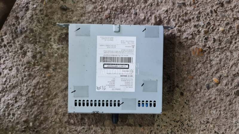 plejer cd za Citroen C4