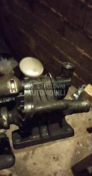Termostat 1.6 HDI za Peugeot 407