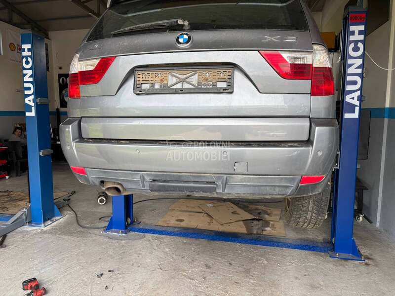 branik zadnji za BMW X3 od 2004. do 2011. god.