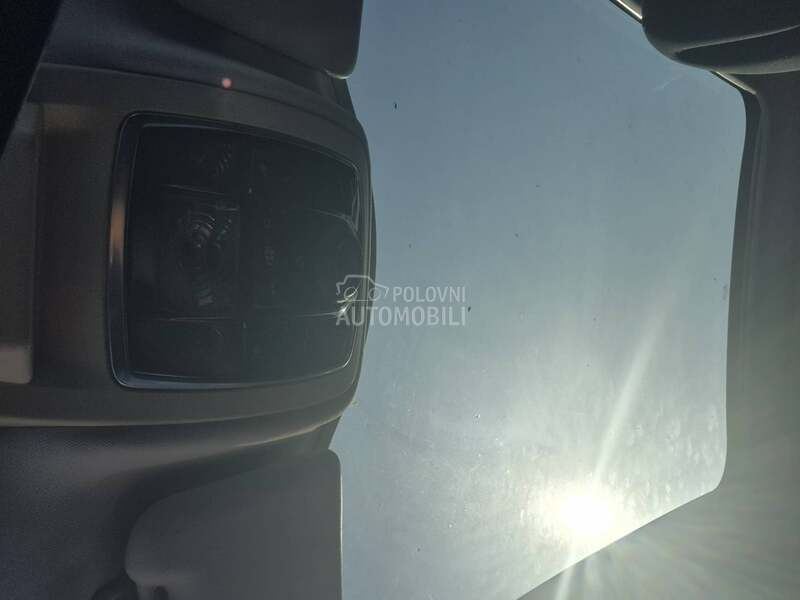 panorama za Peugeot 508 od 2011. do 2018. god.