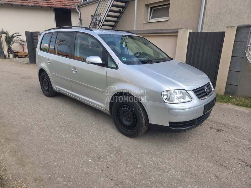 Delovi za Volkswagen Touran 1.9Tdi 2005. god.