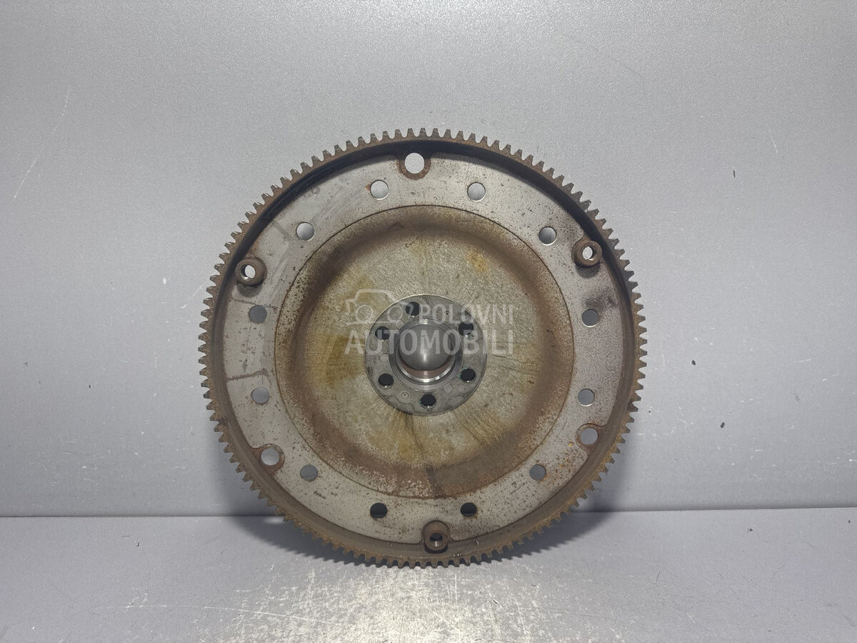 ZAMAJAC za Audi A5 - 03G105323S