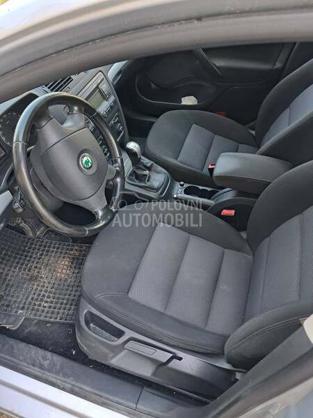 Sedište za Škoda Octavia od 2004. do 2008. god.