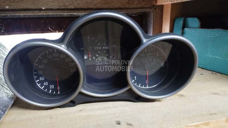 Kilometar sat 1.9jtd za Alfa Romeo 147