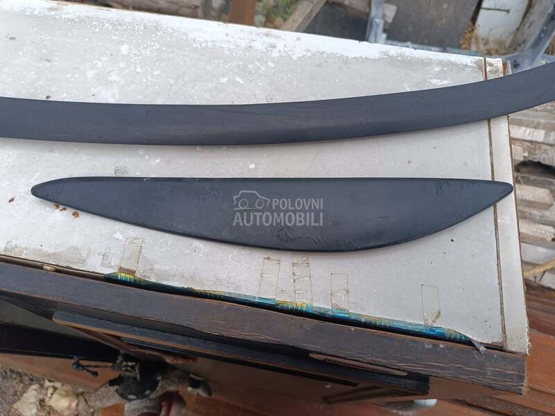 Obrvica levog fara za Opel Astra G za Opel Astra G