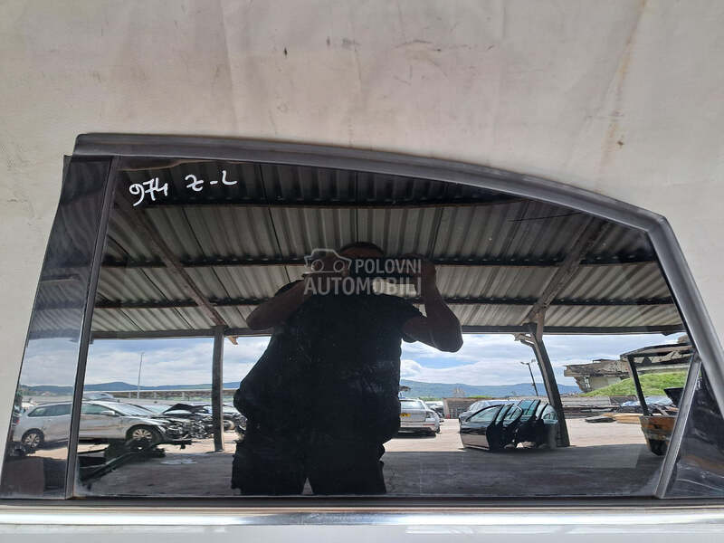 STAKLO za Audi A4