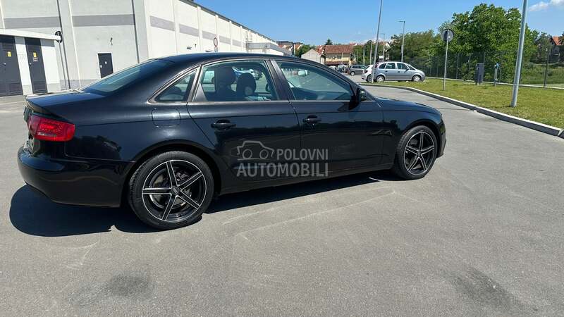Audi A4 photo 5