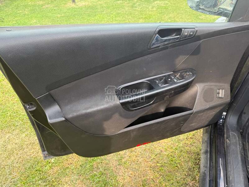 Tapacir za Volkswagen Passat B6 od 2004. do 2010. god.