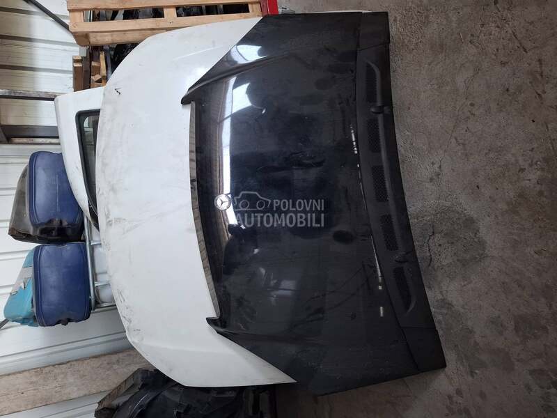 hauba far branik za Mercedes Benz B Klasa
