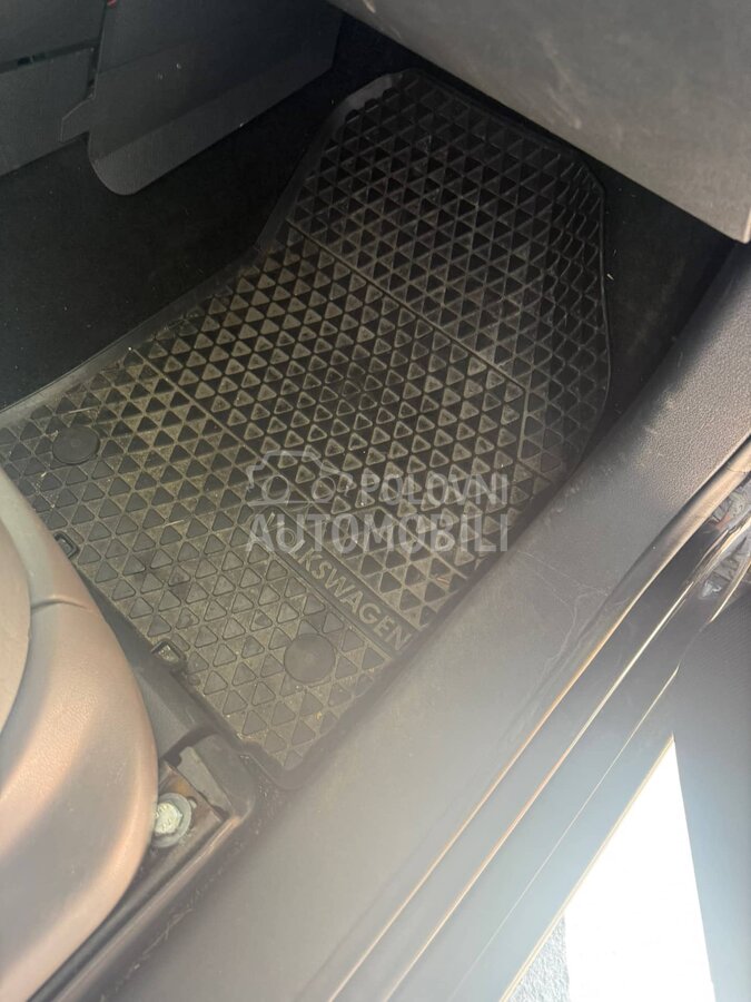 Patosnice za Volkswagen Touran